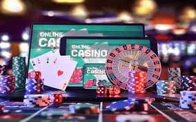 Filipino player depositing PHP funds on craps platform via mobile browser
